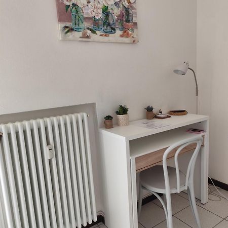 Residenza Tiziana Apartamento Luino Exterior foto